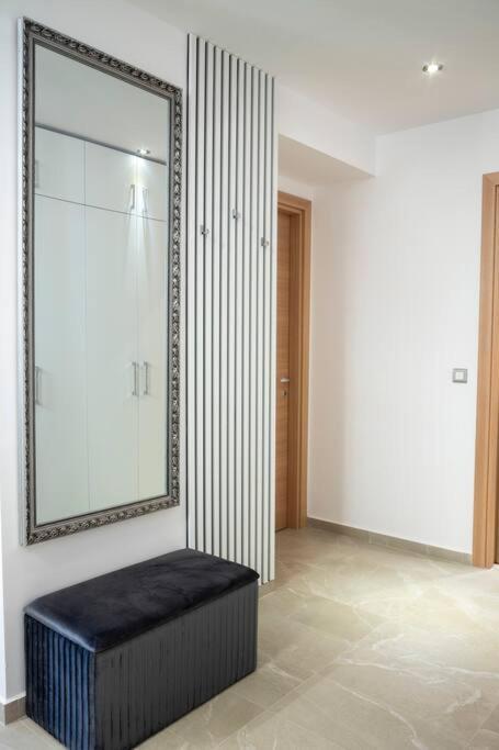 Luxury 2 Bedroom Apartment 부쿠레슈티 외부 사진