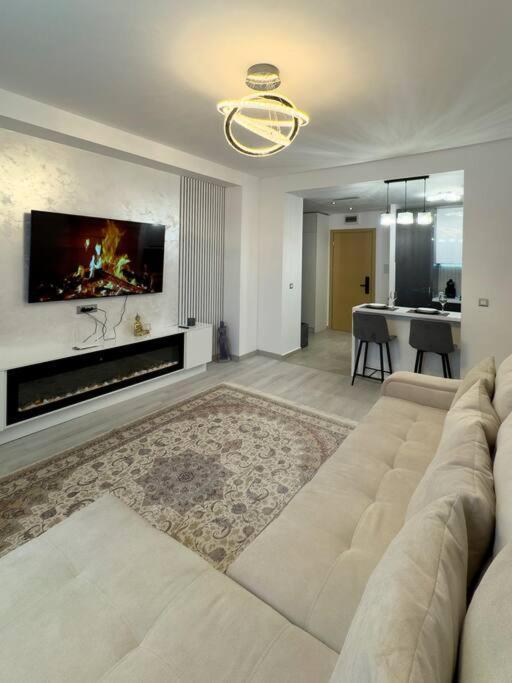 Luxury 2 Bedroom Apartment 부쿠레슈티 외부 사진