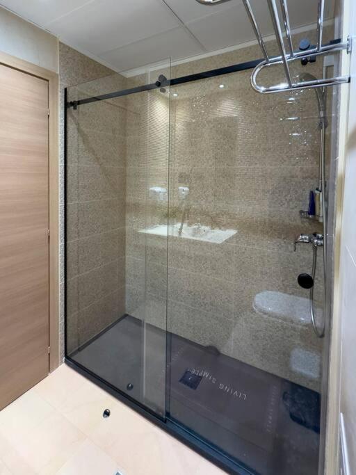 Luxury 2 Bedroom Apartment 부쿠레슈티 외부 사진